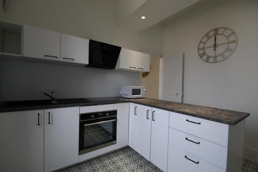 Appartements Le Cru Colbert بون المظهر الخارجي الصورة