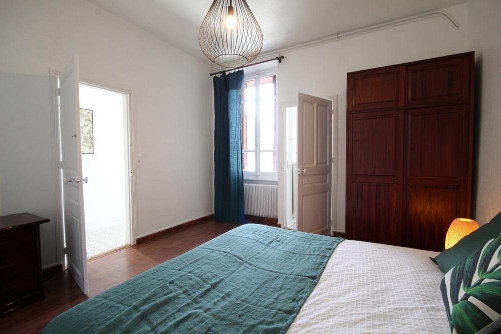 Appartements Le Cru Colbert بون المظهر الخارجي الصورة