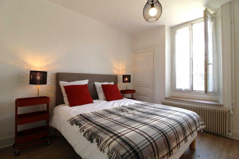 Appartements Le Cru Colbert بون المظهر الخارجي الصورة